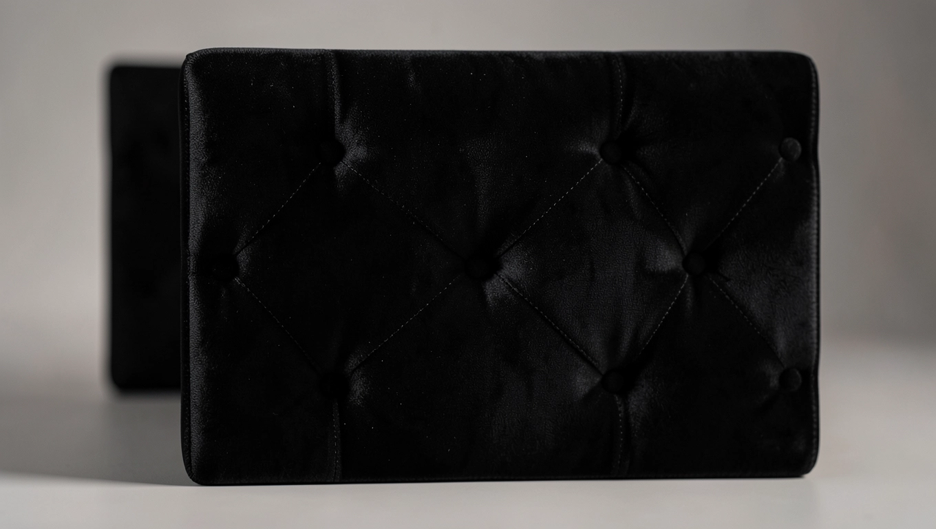 panel tapicerowany czarny