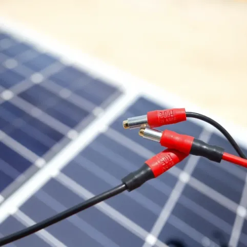 Jak podłączyć panel solarny