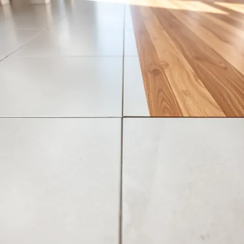 Jak połączyć płytki z panelami winylowymi