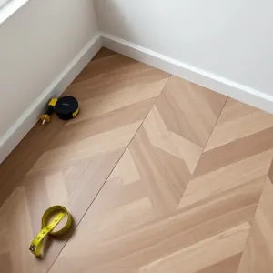 Jak układać panele laminowane w jodełkę