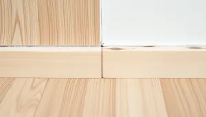 Jaka przerwa między panelami a ścianą