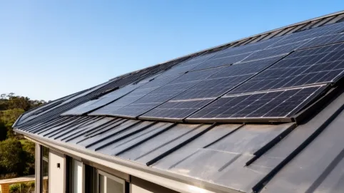 Stalowy dach fotowoltaiczny cena